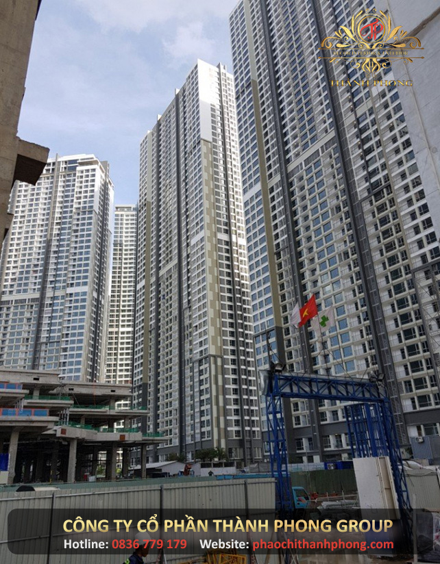 Công Trình Xi Măng GFRC Vinhomes Central Park Tân Cảng 3