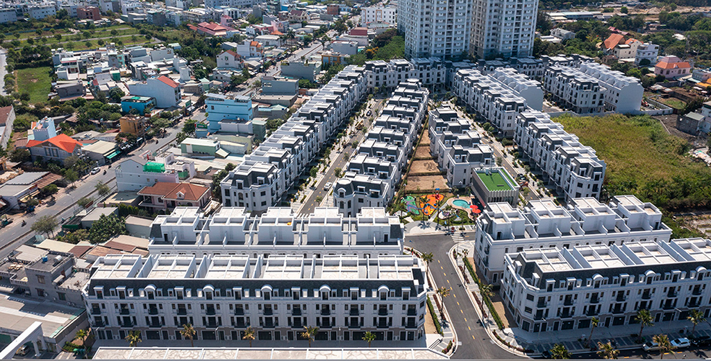 Công Trình Xi Măng GFRC Amelie Villa - Nhà Phố Hồng Thịnh Phú Mỹ Hưng 2 Công Trình Xi Măng GFRC Amelie Villa - Nhà Phố Hồng Thịnh Phú Mỹ Hưng 1